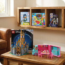 Playsets & Toy Figures