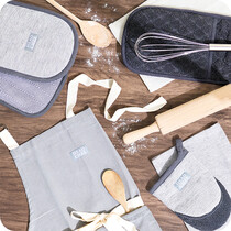 Aprons & Oven Gloves